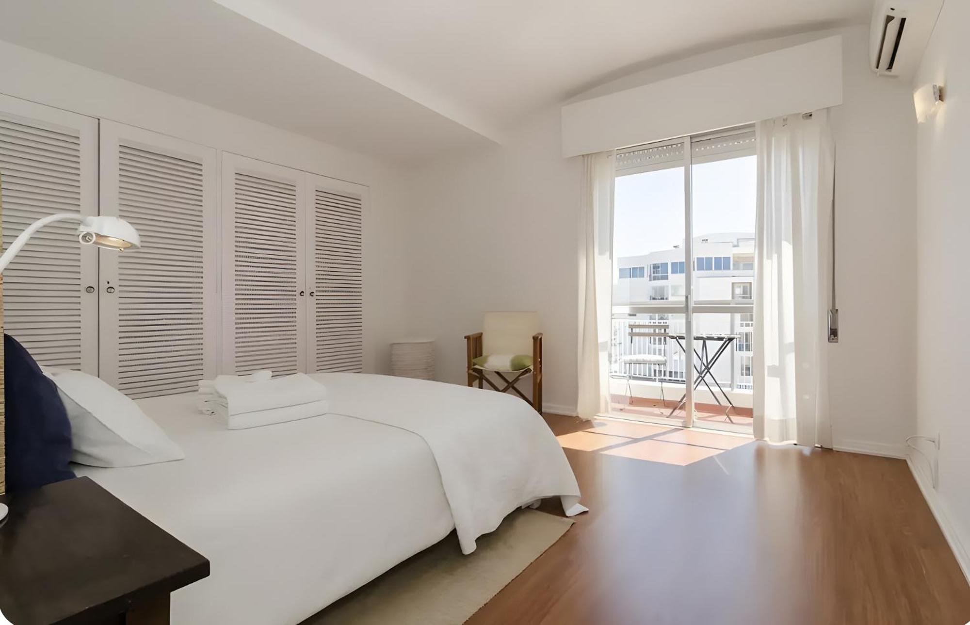 Panoramic Faro Apartment Bagian luar foto