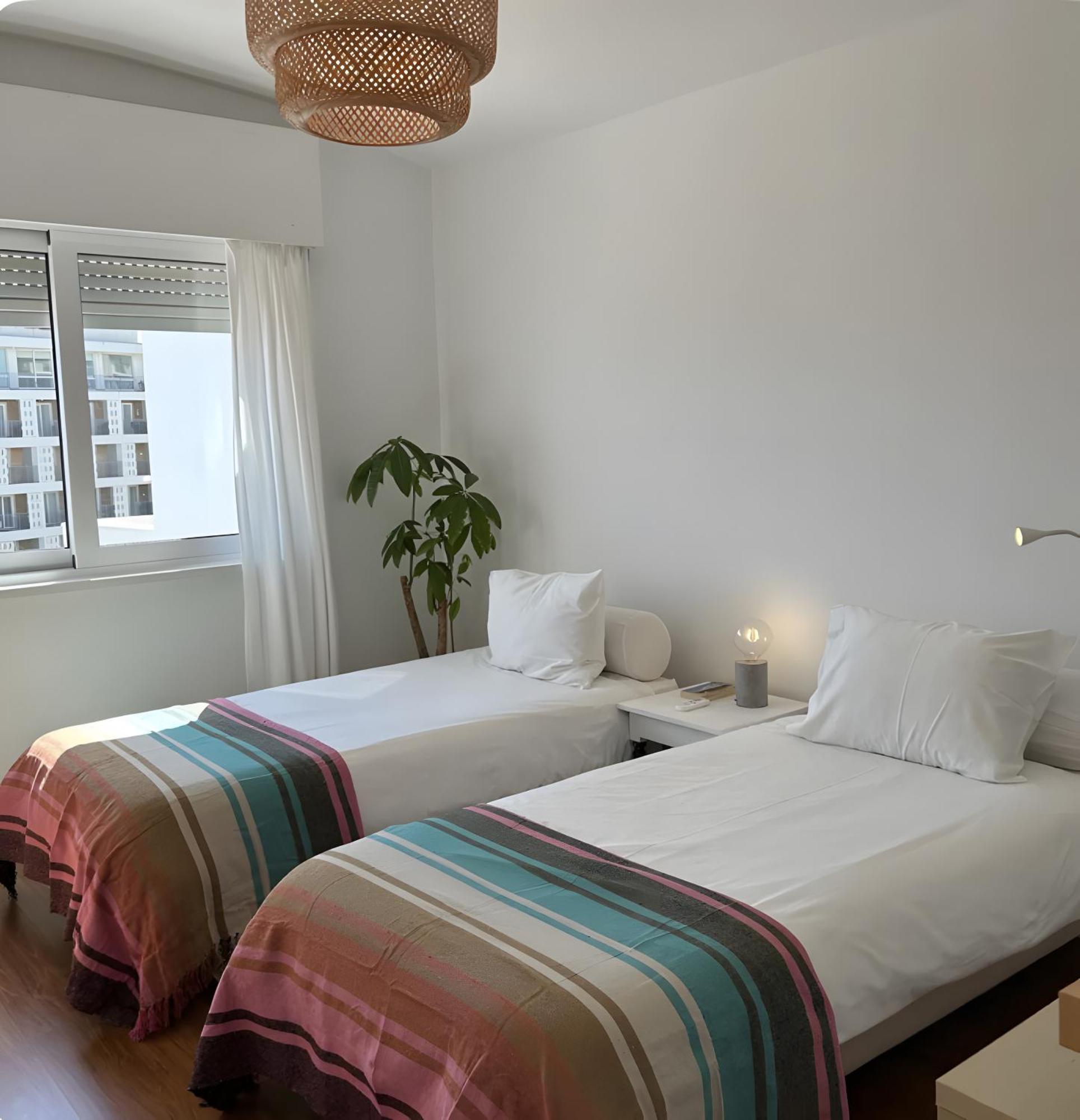 Panoramic Faro Apartment Bagian luar foto